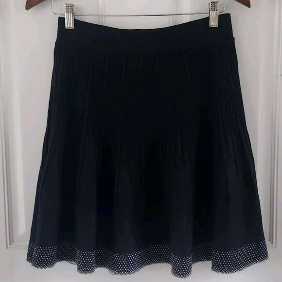 Islandic Designs Wool Blend Wool Pleated Dottie Skirt Women Size Small - Picture 5 of 7